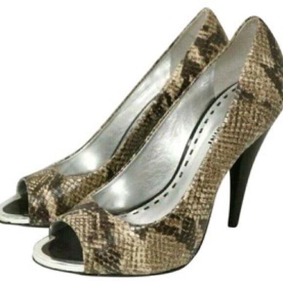 Gianni Bini Animal Print Snake Peep Toe Leather Pumps - Picture 1 of 7